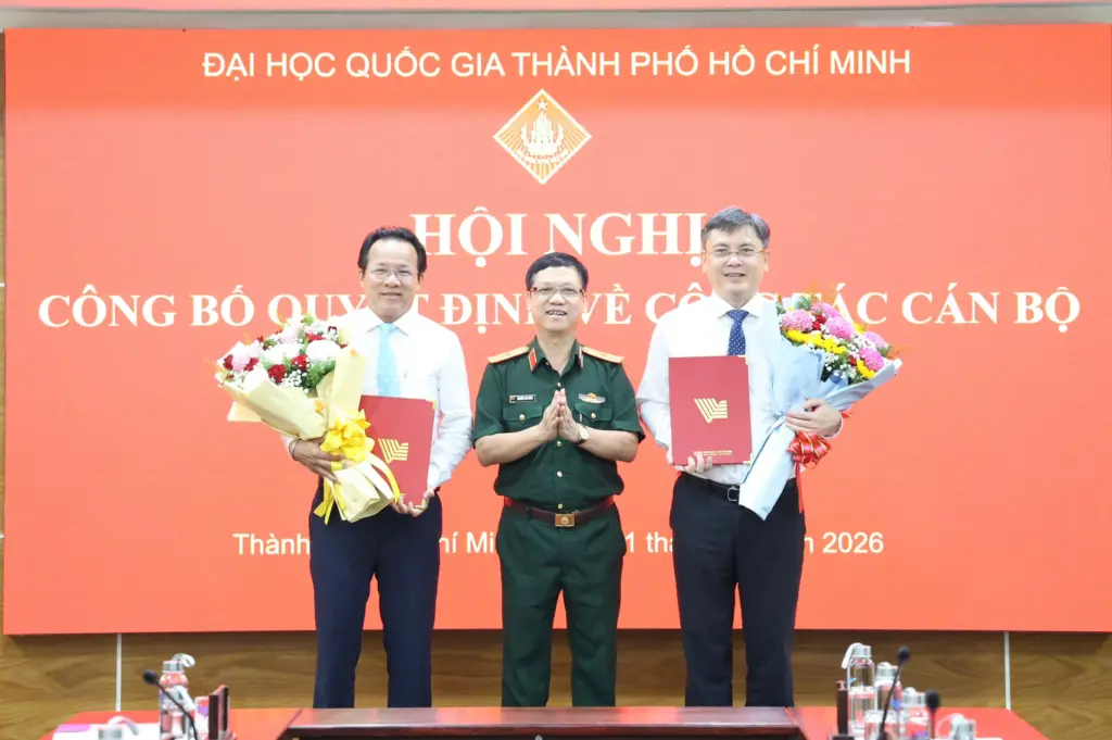 ĐHQG-HCM kiện toàn Ban Chỉ huy quân sự