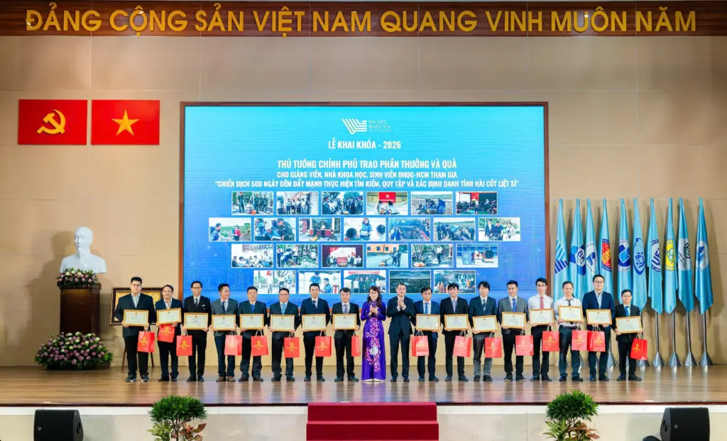 Thủ tướng Chính phủ ghi nhận đóng góp của các nhà khoa học ĐHQG-HCM trong Chiến dịch 500 ngày đêm tìm kiếm hài cốt liệt sĩ