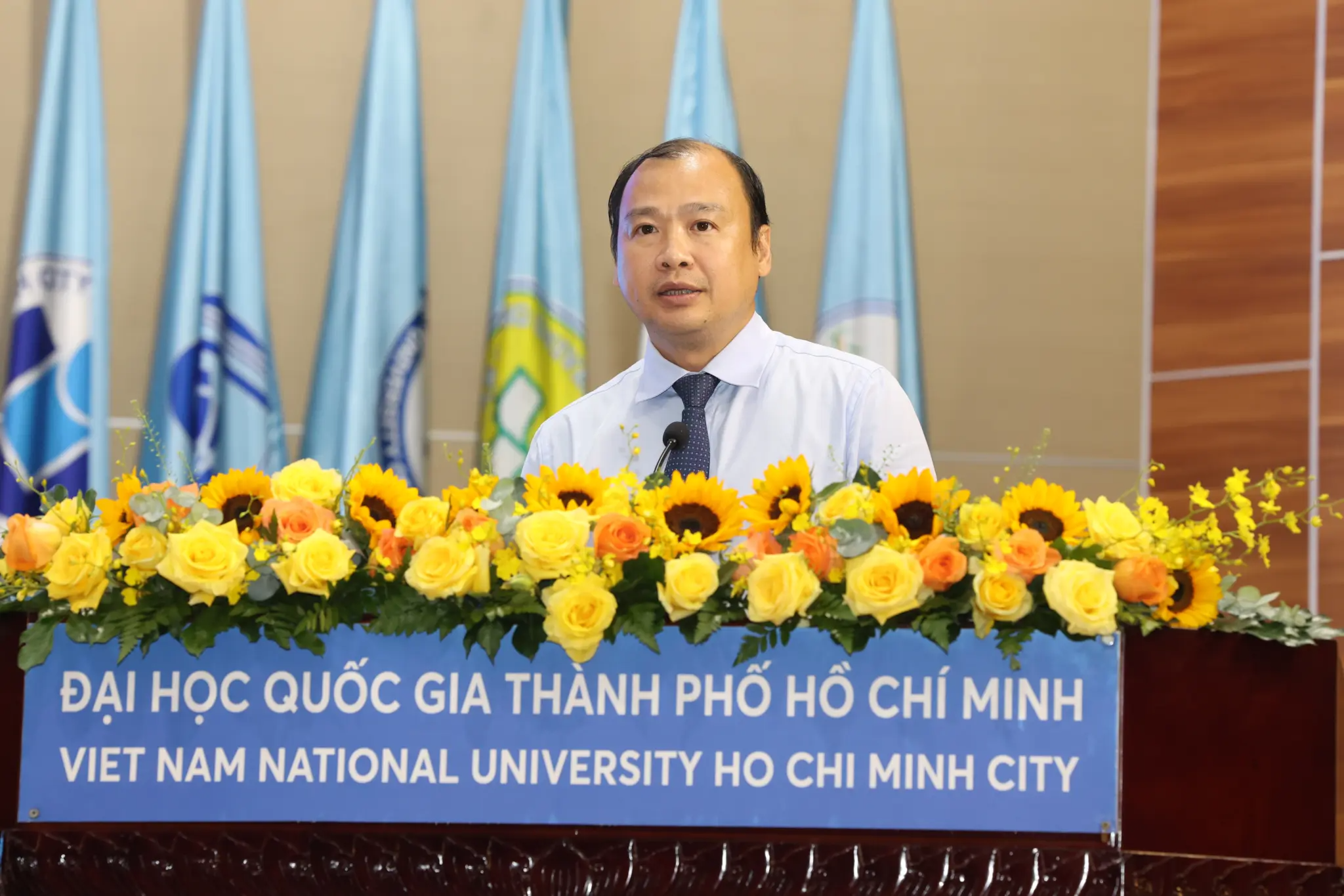 vnuhcm_200526_HT_4.png (2.85 MB)