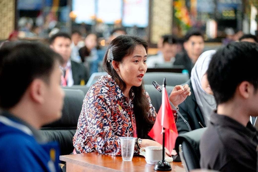 ĐHQG-HCM_08-9-26_03.png (1.28 MB)