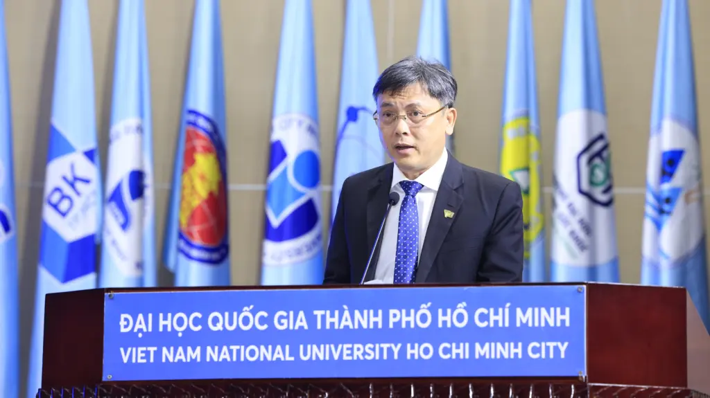 ĐHQG-HCM_011026_2_2.png (731 KB)