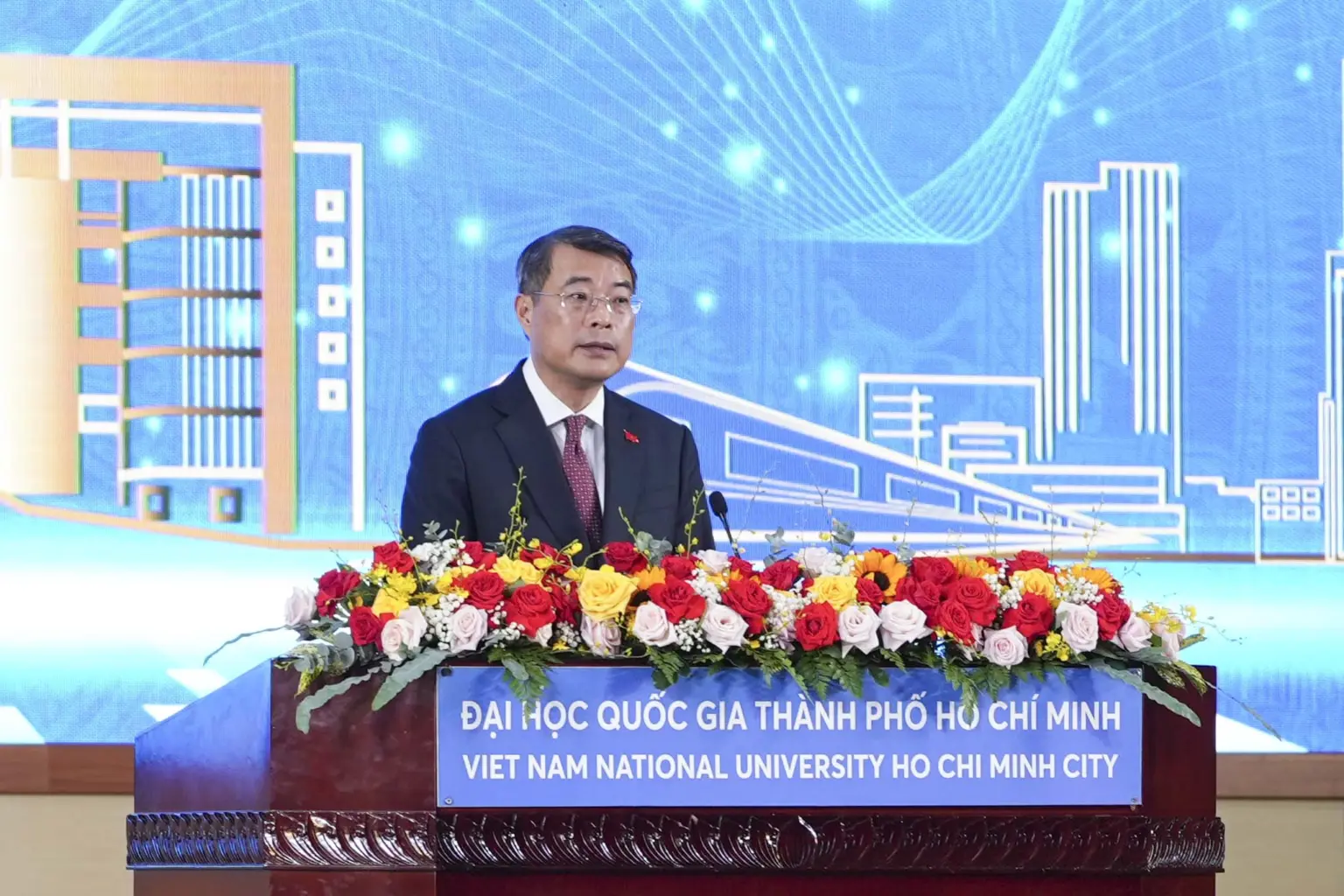 ĐHQG-HCM_131026_3.png (2.61 MB)